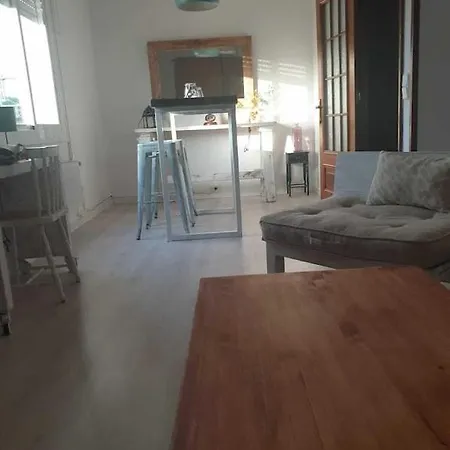 Pallares Apartment *